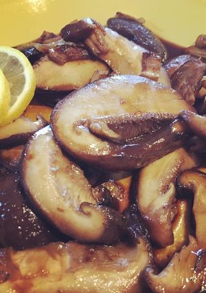 旬の原木しいたけで♪バルサミコ醤油炒め-レシピのメイン写真
