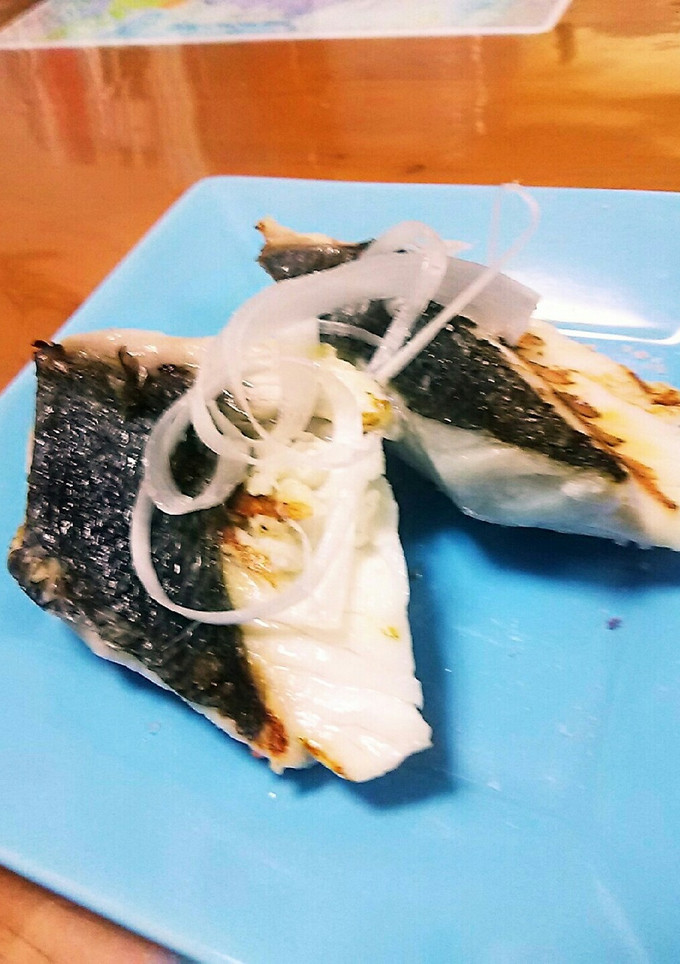 ふわっとジューシー！鯛（切り身）の塩焼き-レシピのメイン写真