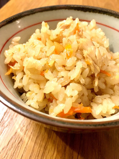 ツナと人参の炊き込みご飯-レシピのメイン写真