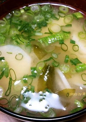 ◆菊芋と豆腐とわかめの味噌汁◆-レシピのメイン写真