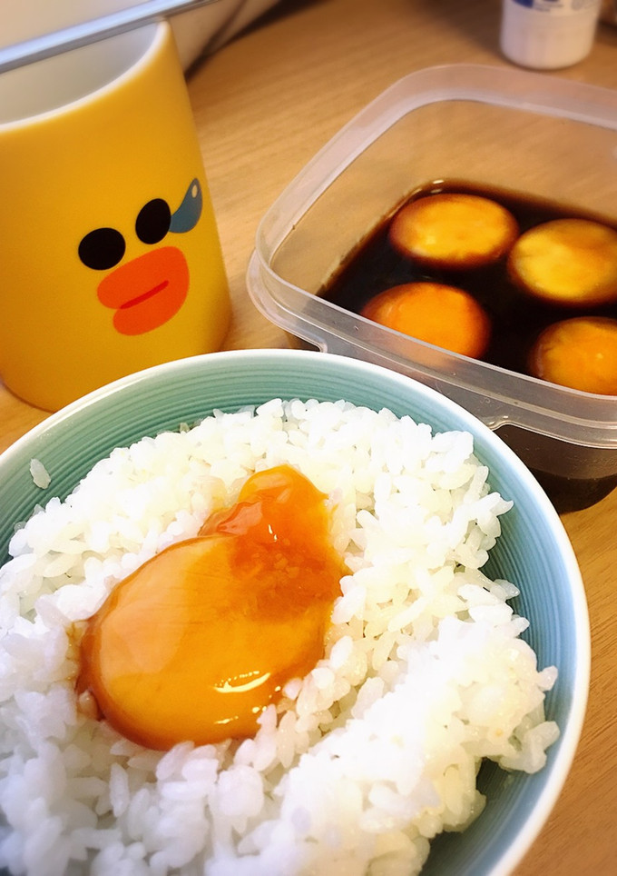 卵黄の醤油漬け♪簡単美味しいクセになる！-レシピのメイン写真