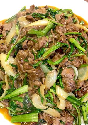 簡単美味しい牛肉春菊オイスターソース炒め-レシピのメイン写真