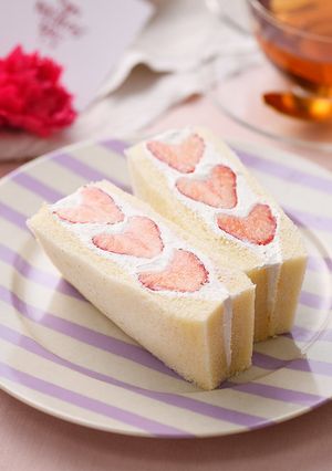 ホイップ「マリーム®」で!フルーツサンド-レシピのメイン写真