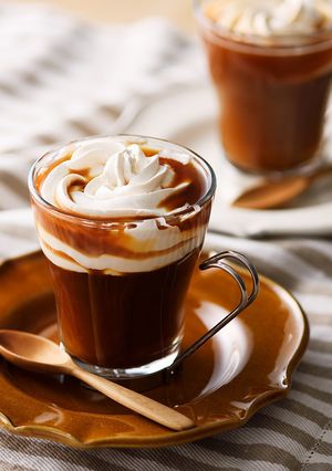 ホイップ「マリーム®」でカフェ風コーヒー-レシピのメイン写真