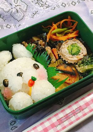 今日もさむーい!ブルブルウサちゃん弁当-レシピのメイン写真