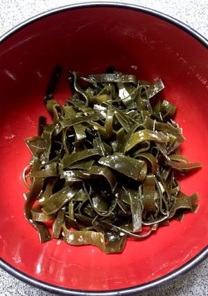 ダシを取って捨てる昆布を再利用、中華和え-レシピのメイン写真