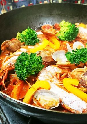 基本のトマトソースで簡単にパスタパエリア-レシピのメイン写真