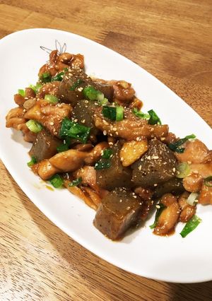 グルメのたれで鶏と蒟蒻の照り焼き☆-レシピのメイン写真