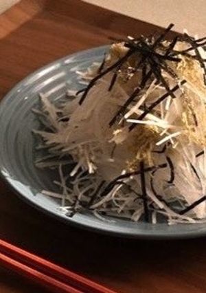 ふわふわ大根千切りの とろろ昆布サラダ-レシピのメイン写真