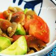 トマトとアボカドのなめこ醤油サラダ