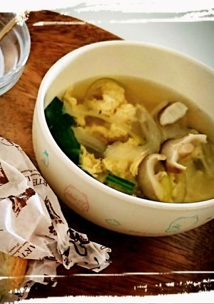 しいたけと玉ねぎのコンソメスープ-レシピのメイン写真