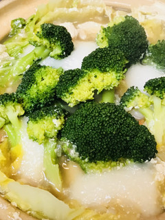 素朴・野菜鍋●ブロッコリーの寄せ鍋-レシピのメイン写真