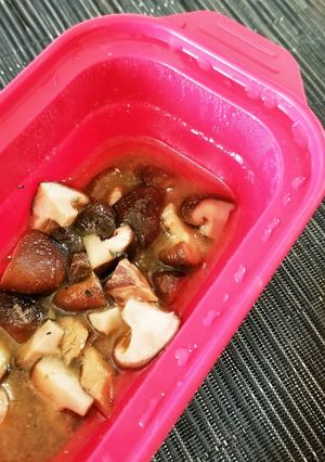 サバ缶汁でキノコのアヒージョ-レシピのメイン写真
