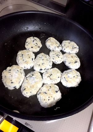 離乳食★豆腐と鶏ひき肉おやき【冷凍保存】-レシピのメイン写真