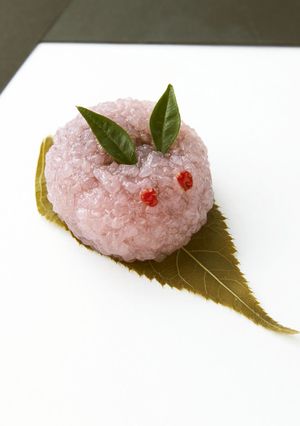 桜もちうさぎ-レシピのメイン写真