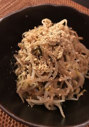 茹でて和えるだけ♫もやしのごま醤油和え-レシピのメイン写真