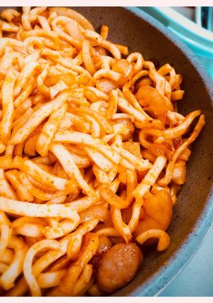簡単！セブンイレブンの材料でナポリうどん-レシピのメイン写真