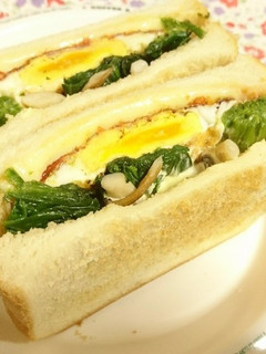 しっかり食べてね、目玉焼きでホットサンド-レシピのメイン写真