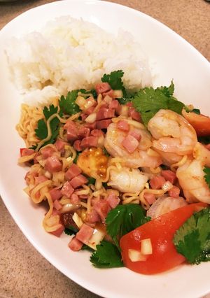 タイ人直伝！トムヤムサラダ麺-レシピのメイン写真