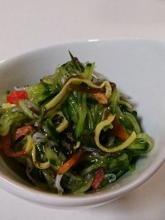 調味料いらず!キュウリともずくの酢の物-レシピのメイン写真