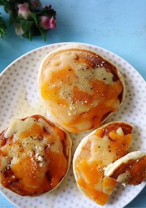 クアトロフォルマッジのオープンパンケーキ-レシピのメイン写真