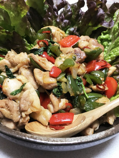 鶏肉とバジルのオイスター炒め-レシピのメイン写真