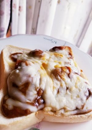 カレーのリメイク☆チーズカレートースト♡-レシピのメイン写真