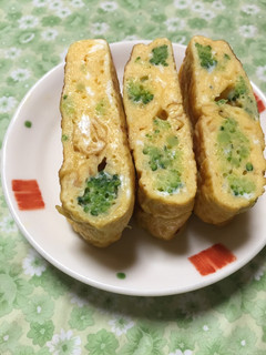 ブロッコリー入り卵焼き-レシピのメイン写真