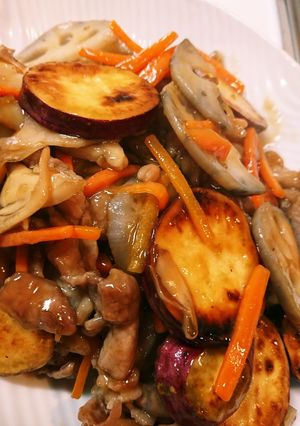 蓮根さつま芋と豚肉の甘酢炒め-レシピのメイン写真