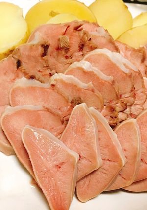 【炊飯器】豚タンの丸ごと塩茹で【放置】-レシピのメイン写真