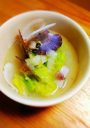 殻つきベビーホタテde味噌汁-レシピのメイン写真
