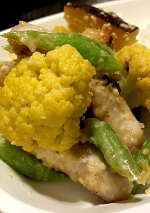 豚ロース・カリフラワーの味噌マヨ炒め-レシピのメイン写真