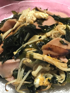 魚肉ソーとえのきワカメの絶妙炒め☆-レシピのメイン写真