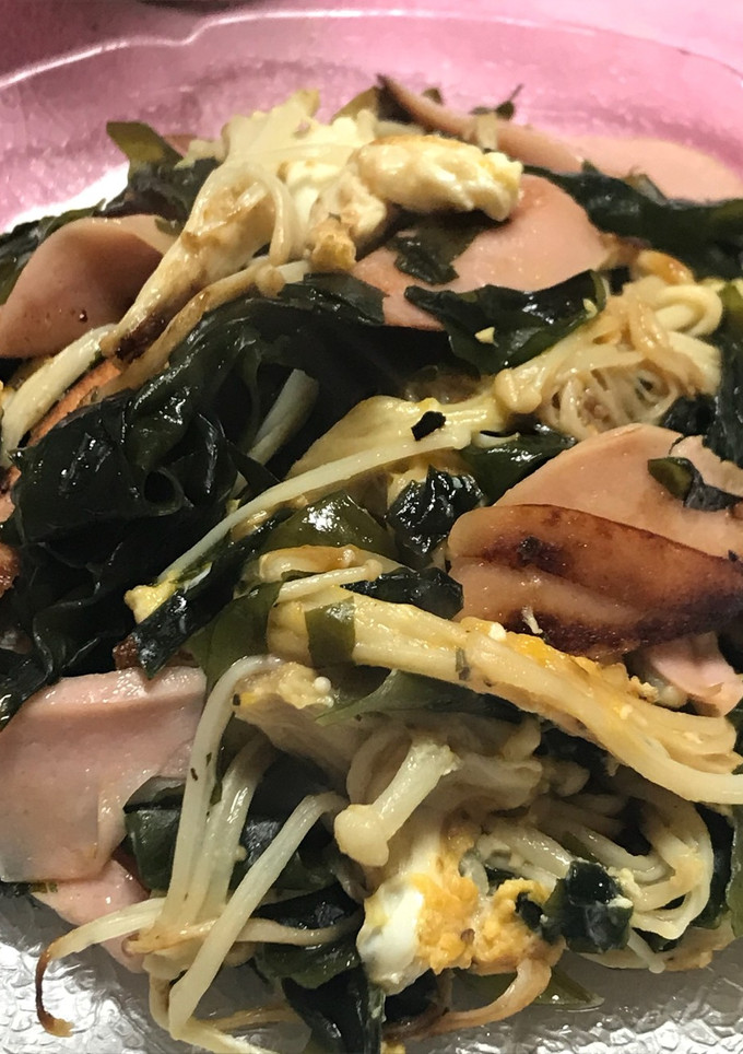 魚肉ソーとえのきワカメの絶妙炒め☆-レシピのメイン写真