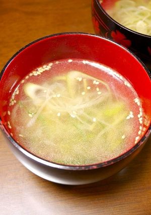 簡単！お湯を注ぐだけ☆葱生姜の中華スープ-レシピのメイン写真