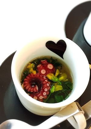 タコと菜の花のゼリー寄せ-レシピのメイン写真