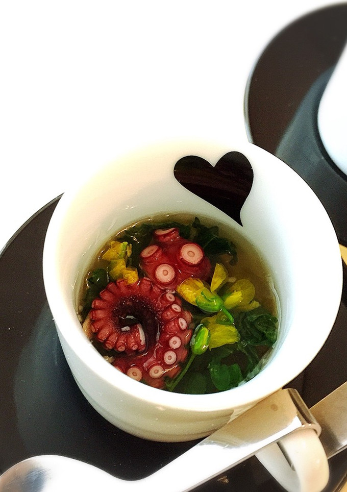 タコと菜の花のゼリー寄せ-レシピのメイン写真