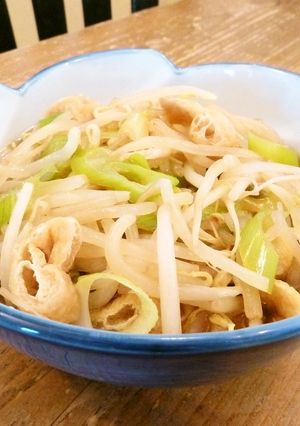 簡単節約あと1品♪もやしと油揚げの炒め煮-レシピのメイン写真