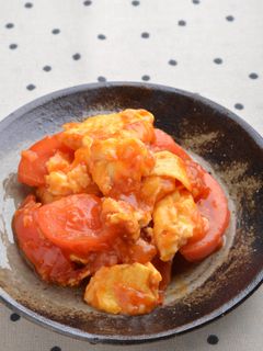 トマトと卵のチリソース炒め-レシピのメイン写真