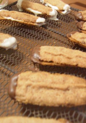 バレンタインに♪チョコサンドクッキー-レシピのメイン写真