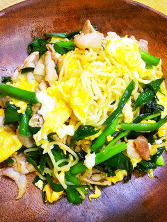 簡単!豚ニラ玉DEごま醤油風味焼きそば♪-レシピのメイン写真