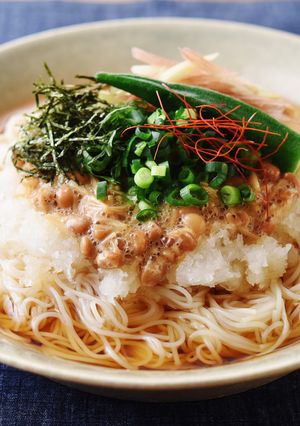 夏バテ知らず！納豆となめ茸のそうめん-レシピのメイン写真