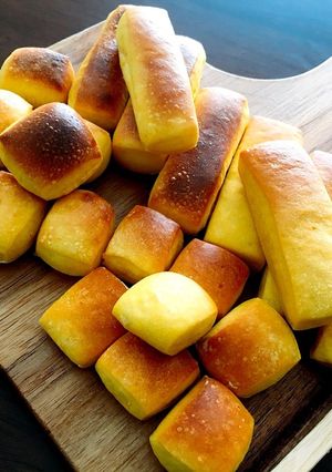 発酵も成形もお手軽♪かぼちゃパン-レシピのメイン写真