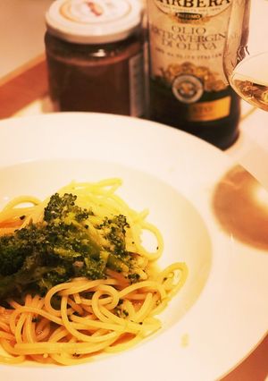 ブロッコリーとアンチョビのパスタ-レシピのメイン写真