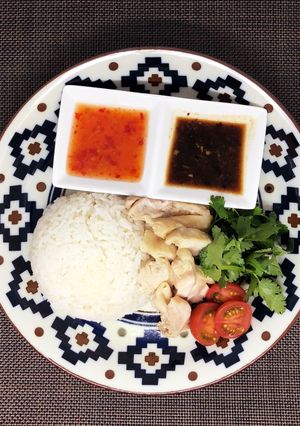 海南鶏飯 (シンガポールチキンライス)-レシピのメイン写真