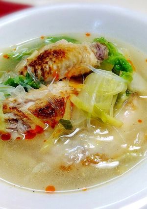 シンプル味付け【手羽先と白菜のスープ】-レシピのメイン写真