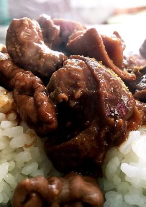 激ウマ!?築地場外で食べるホルモン丼-レシピのメイン写真