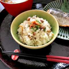 รูปของ 節分の豆で☆福豆ご飯