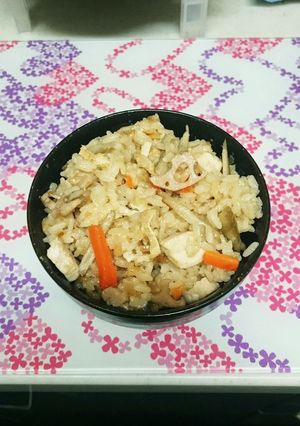 麺つゆを使った根菜炊き込みご飯-レシピのメイン写真