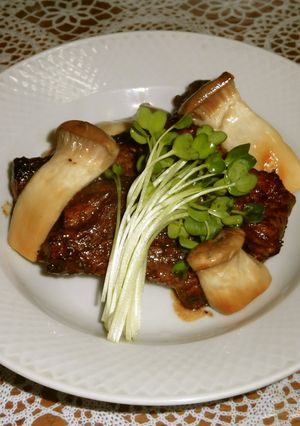 スペアリブの山賊焼き、エリンギソテー添え-レシピのメイン写真